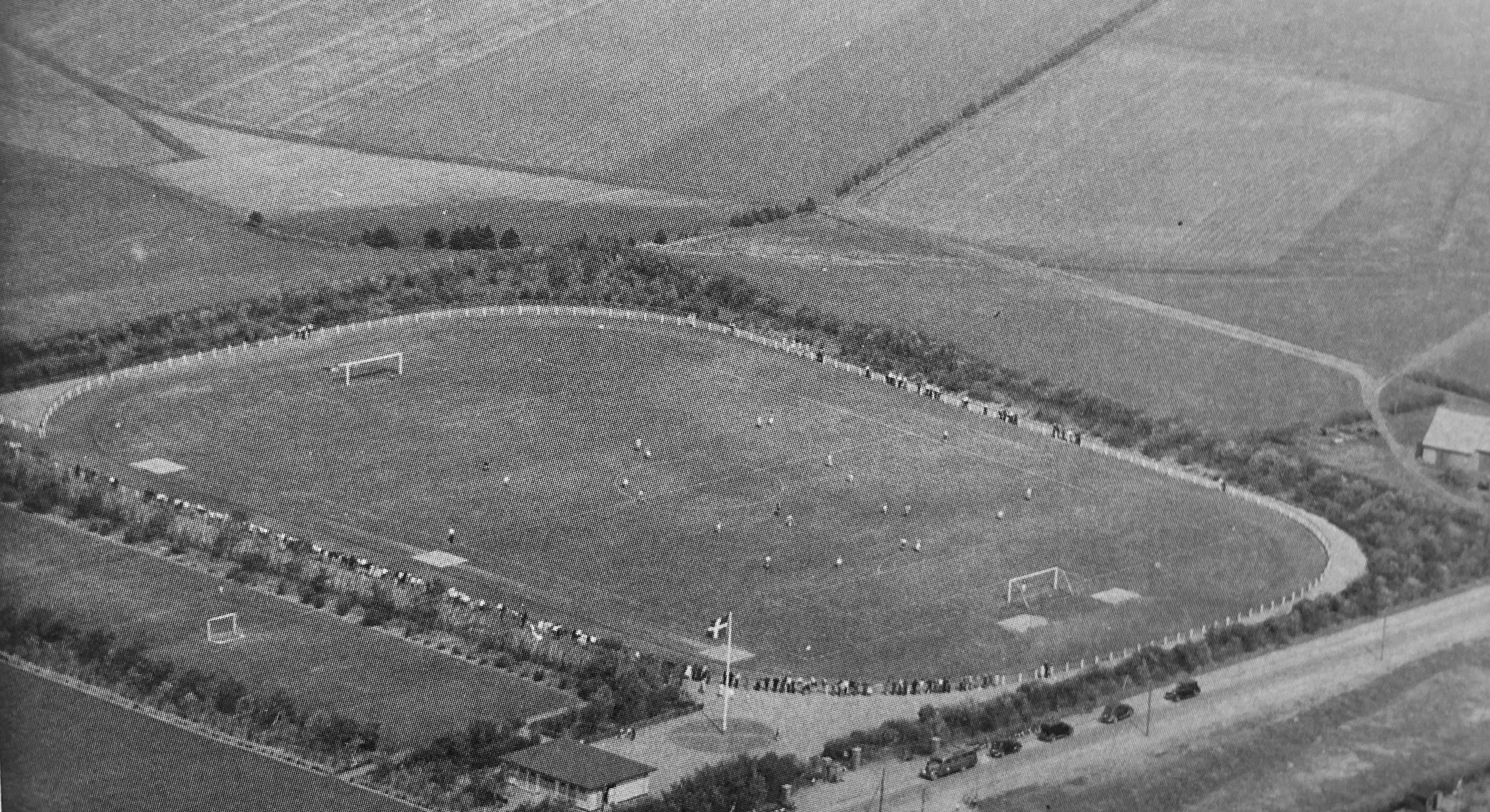 Skjern Idrætspark Anno 1947 Foto Fra Det Kongelige Bibliotek